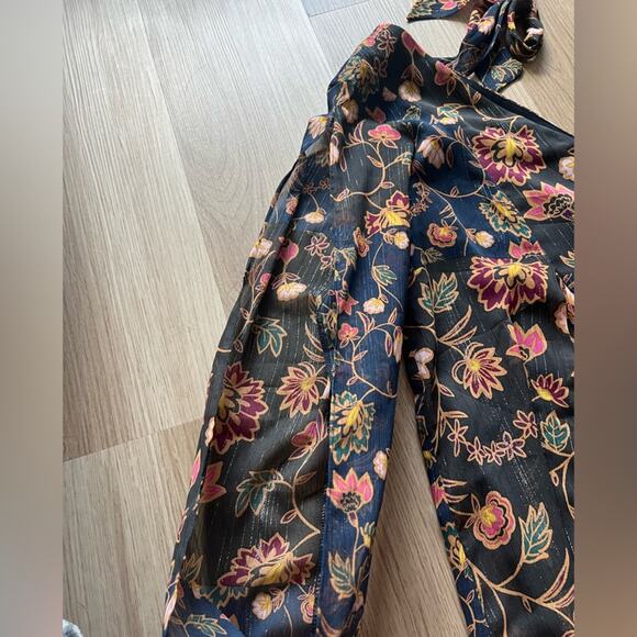 BCBGeneration Navy Blue/Black Metallic Floral Dress, Size Large, Mini Longsleeve - Picture 4 of 11